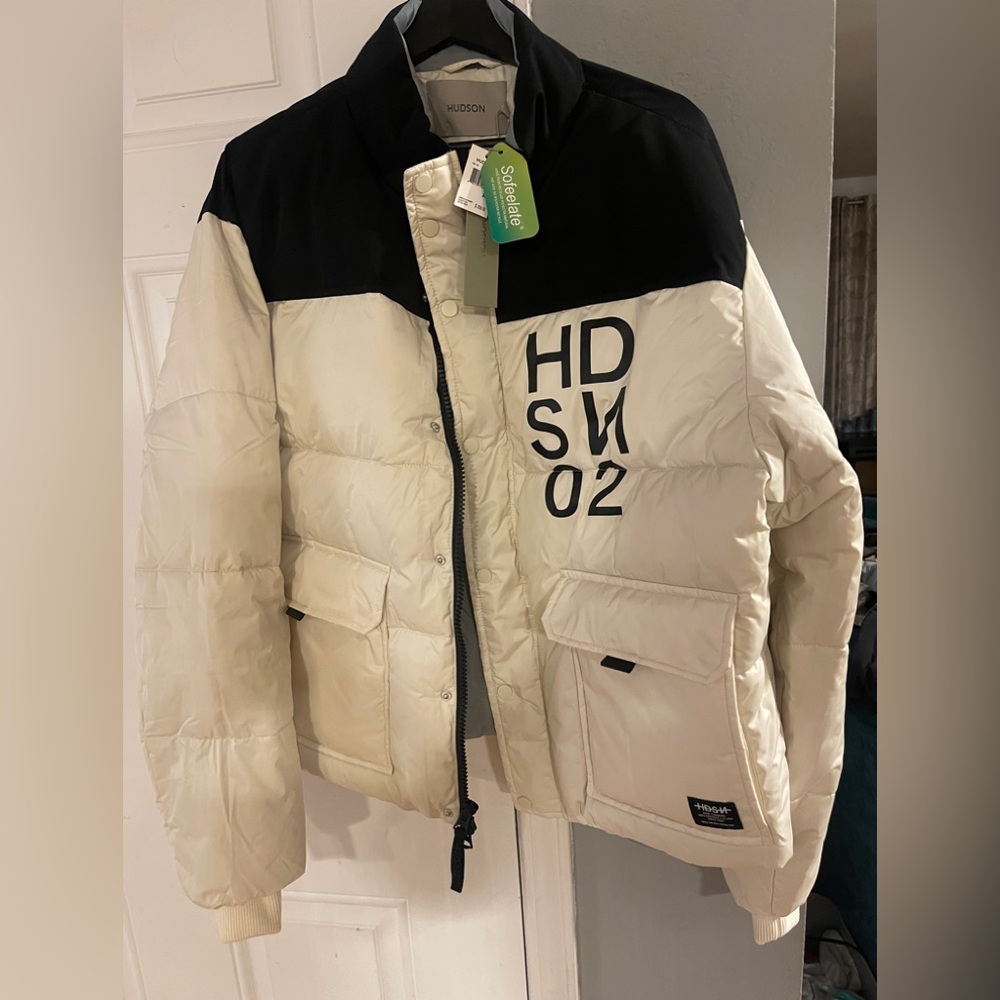 Hudson Jeans Men's Black and Cream Puffer Jacket